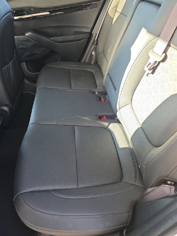 Used 2024 Kia Seltos SX image 3