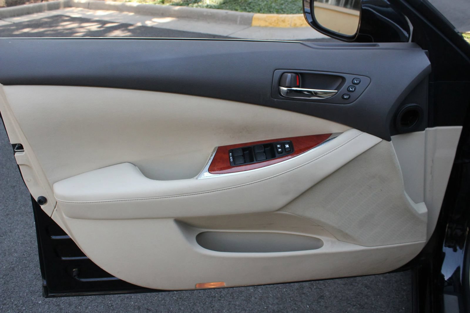 Used 2010 Lexus ES 350 FWD image 15
