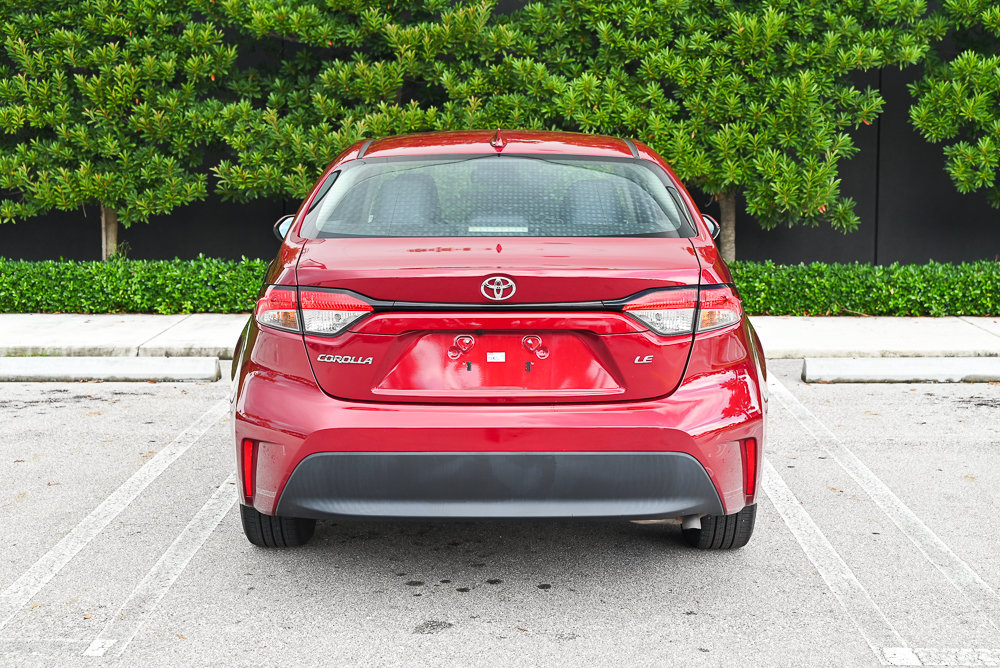Used 2023 Toyota Corolla LE FWD image 5