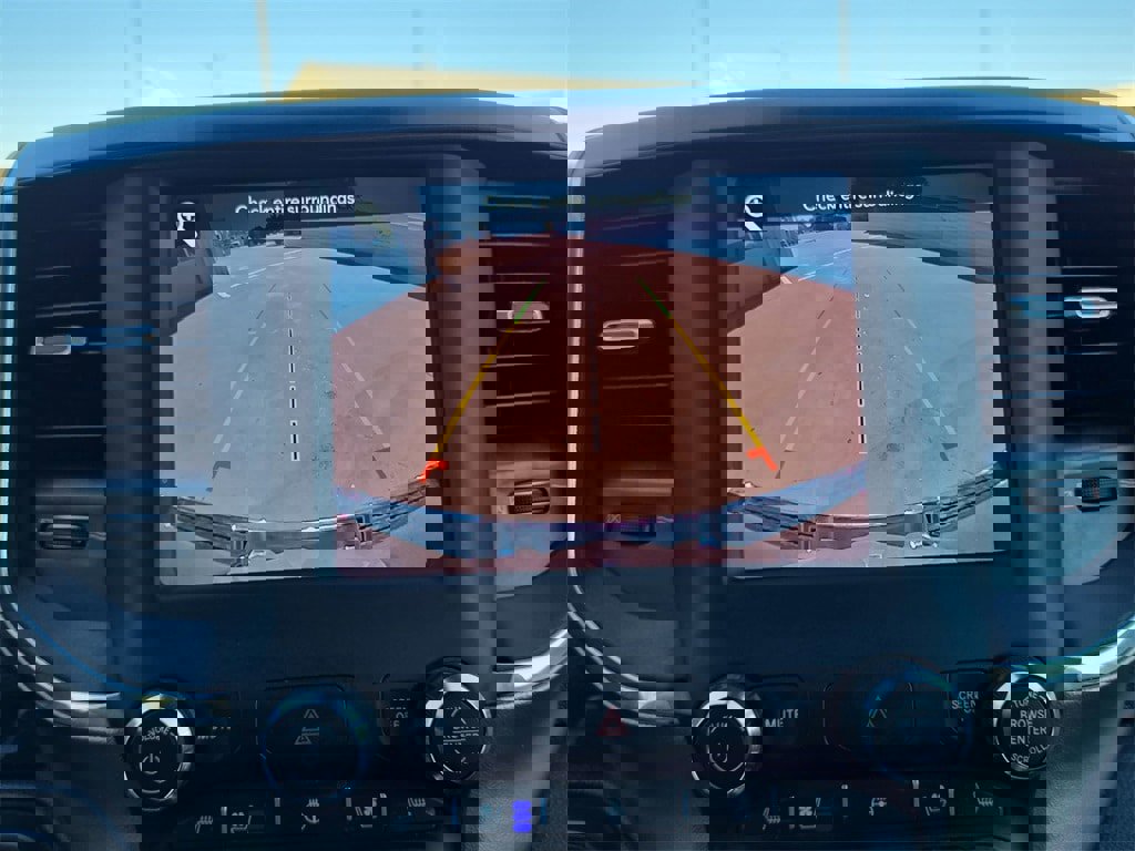 Used 2021 RAM 1500 Laramie w/ Off Road Group image 21