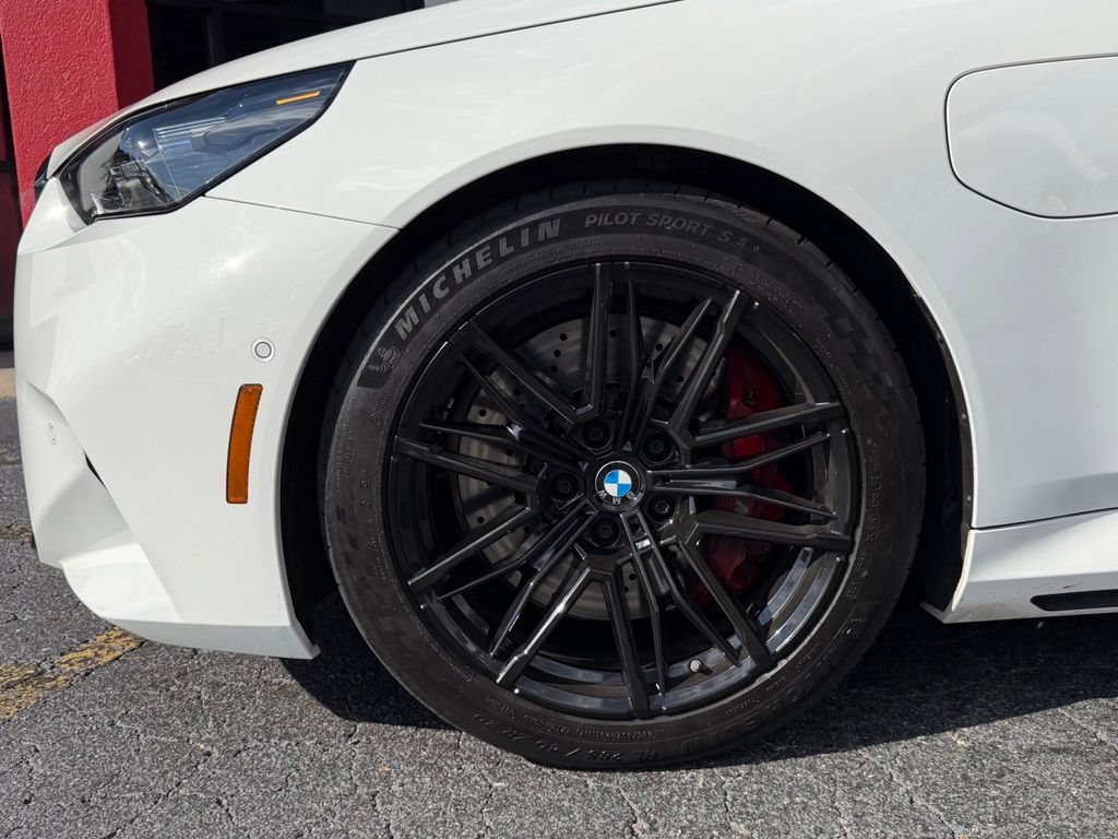 Used 2026 BMW M5 w/ Executive Package AWD/4WD image 8
