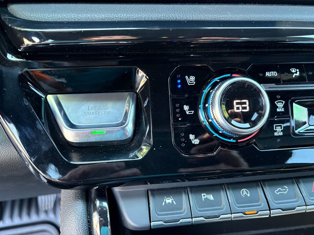 Certified 2023 GMC Sierra 1500 AT4 w/ AT4 Premium Package AWD/4WD image 28