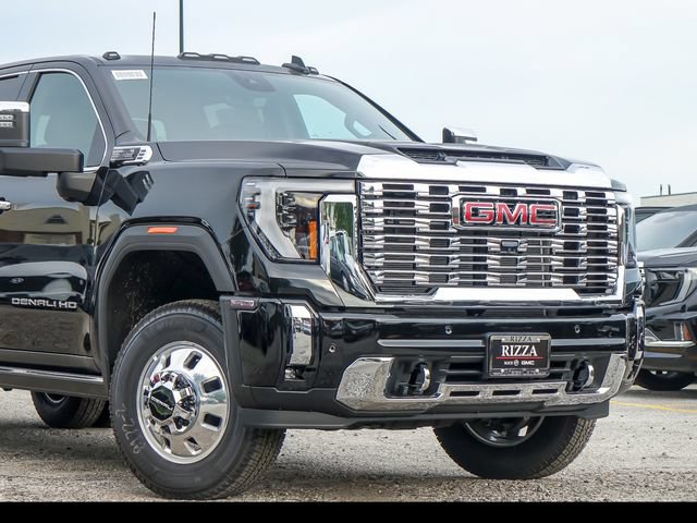 New 2026 GMC Sierra 3500 Denali w/ Technology Package AWD/4WD image 3