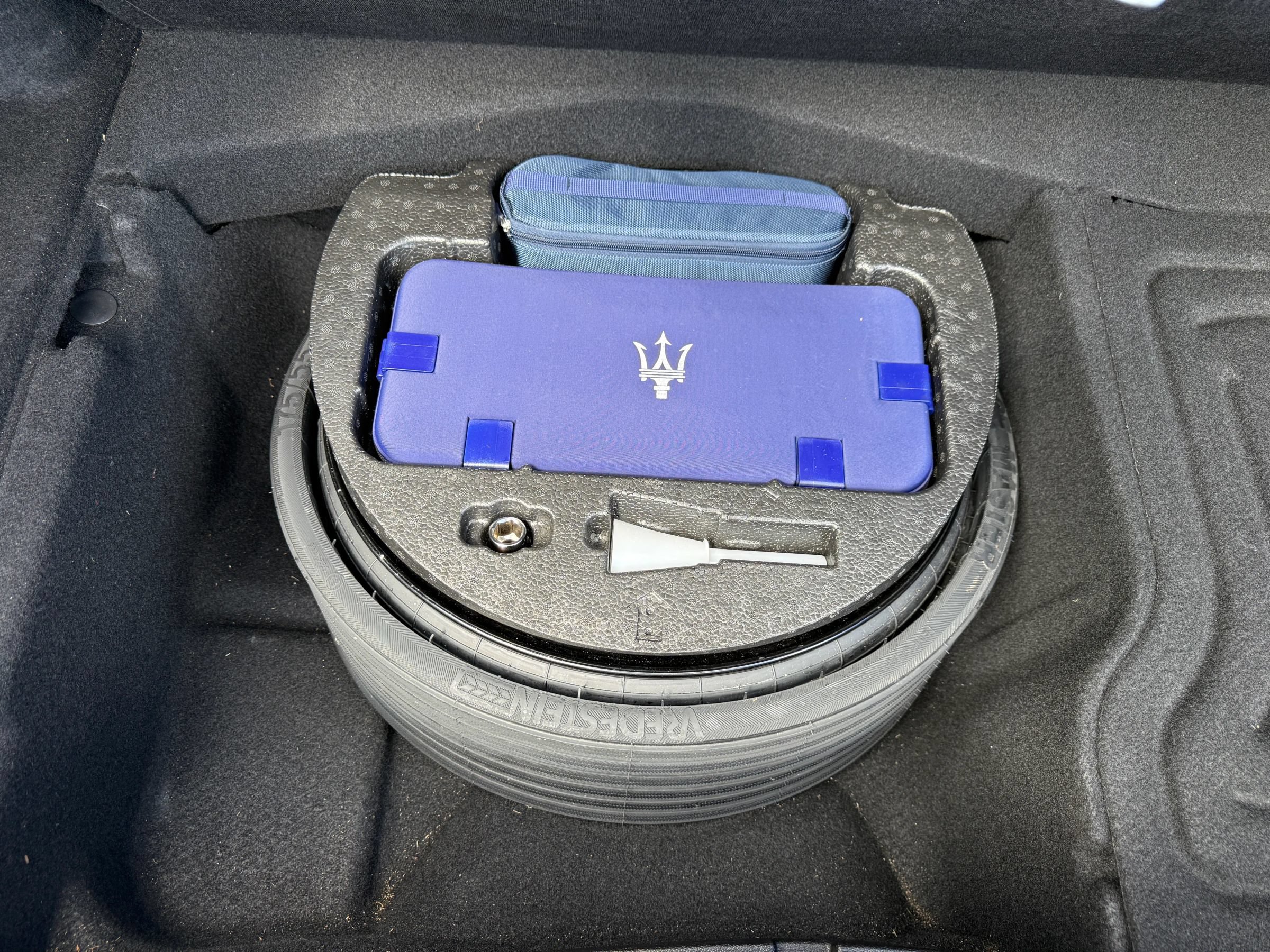 Used 2015 Maserati Quattroporte S Q4 AWD/4WD image 29