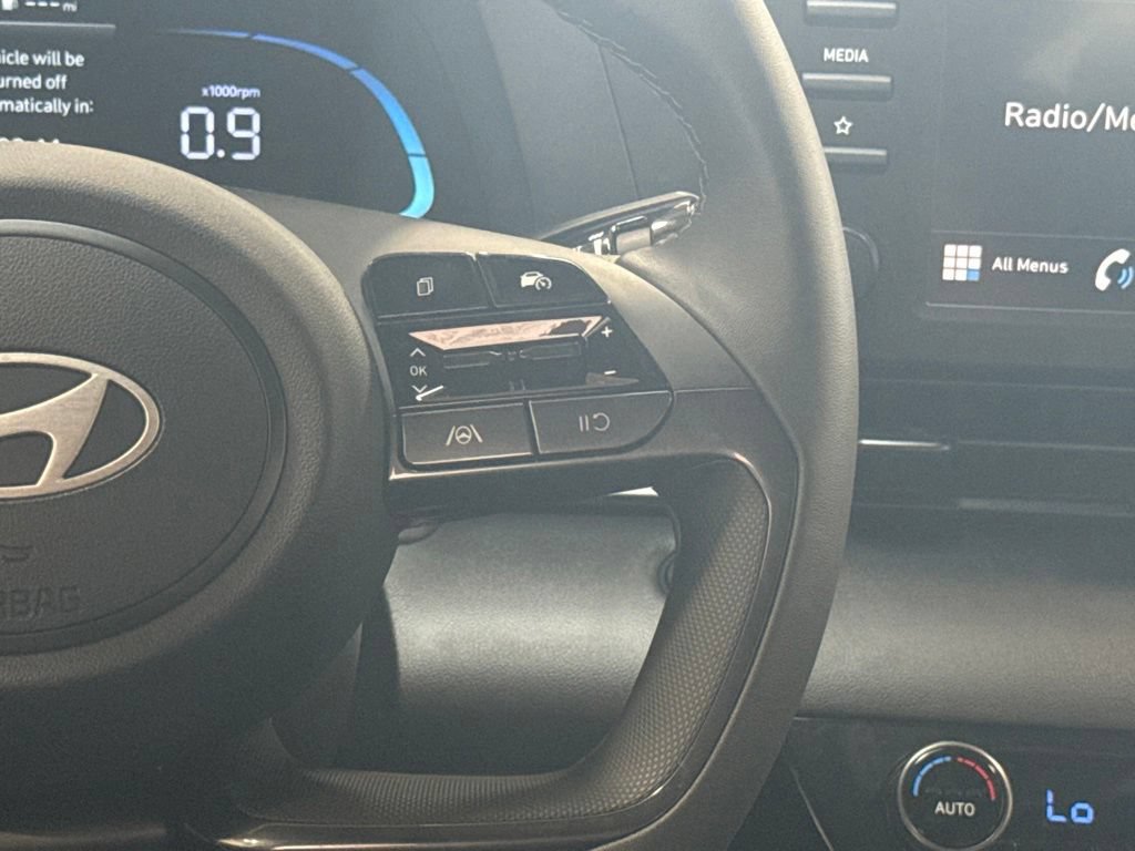 New 2026 Hyundai Elantra SEL Sport FWD image 18