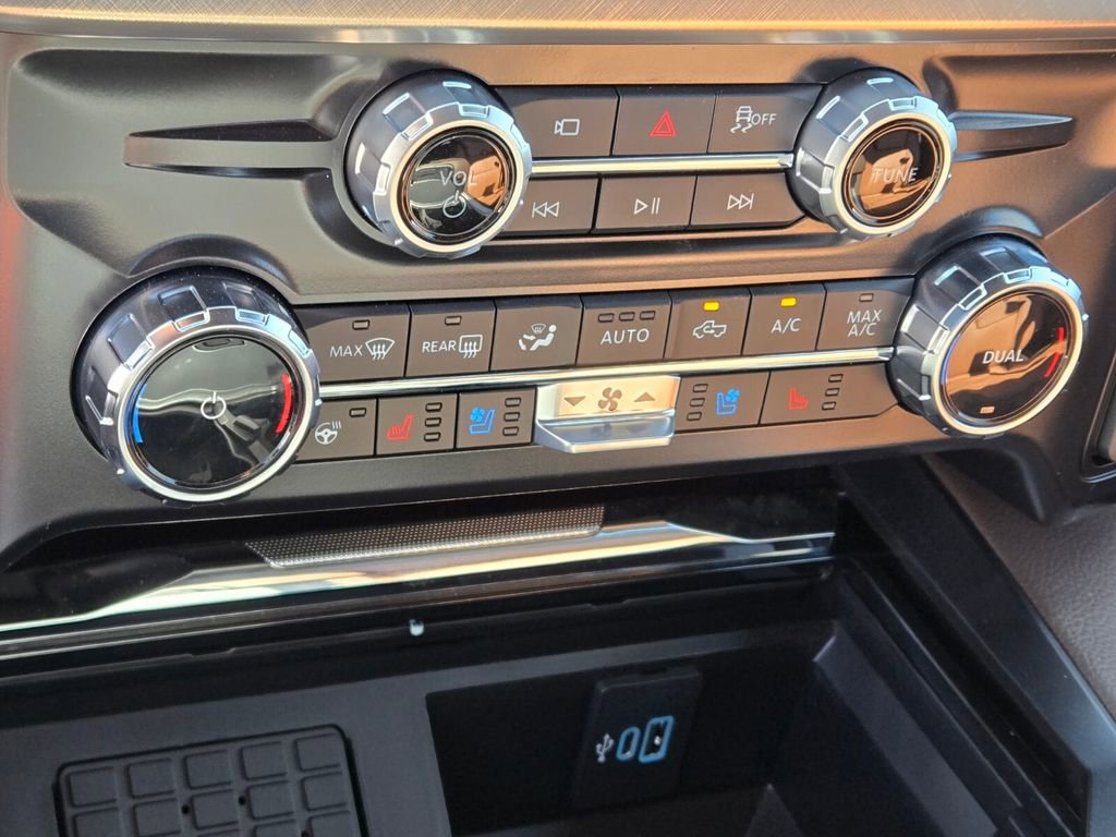 New 2026 Ford F250 King Ranch w/ Tremor Off-Road Package image 14