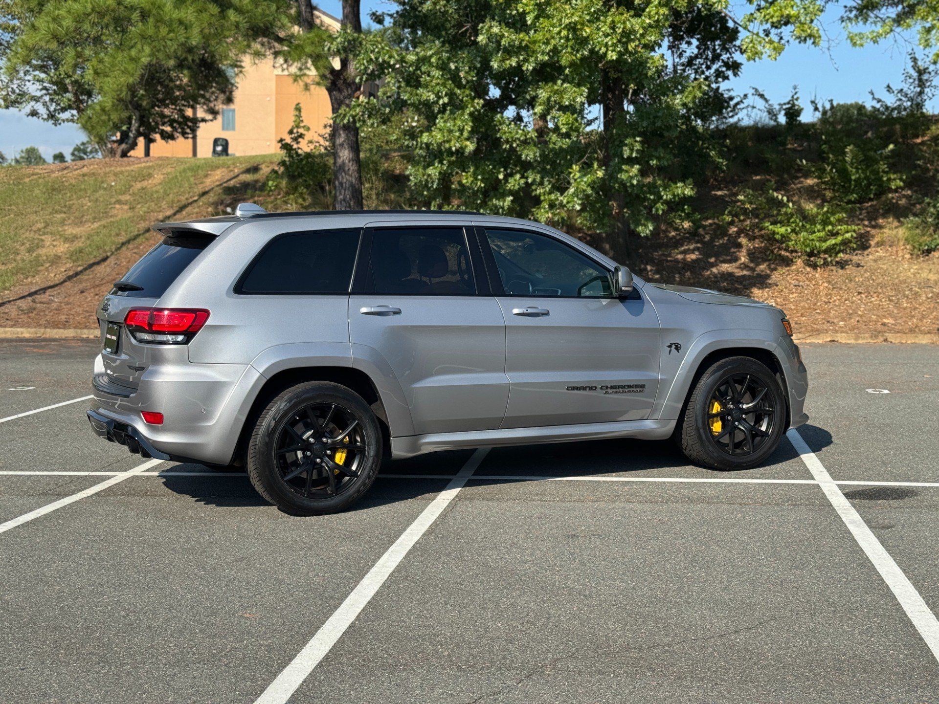 Used 2018 Jeep Grand Cherokee Trackhawk w/ Trailer Tow Group IV AWD/4WD image 13