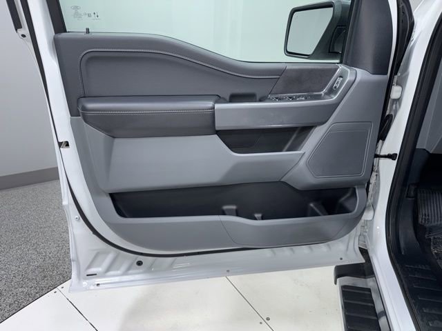 Used 2025 Ford F150 XLT w/ Equipment Group 301A Standard image 7