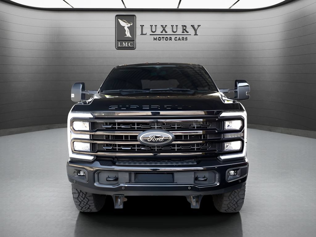 Used 2024 Ford F350 Lariat w/ Lariat Ultimate Package AWD/4WD image 3