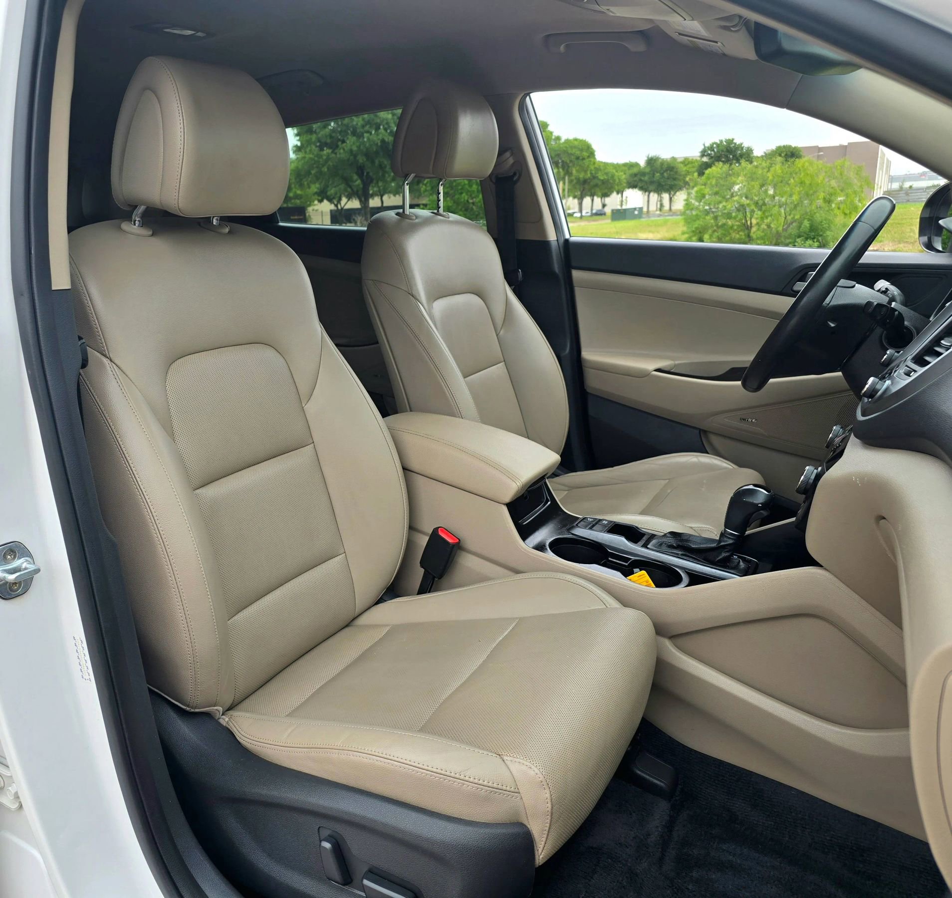 Used 2017 Hyundai Tucson Limited w/ Cargo Package FWD image 24