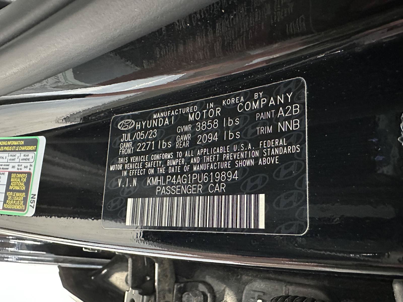 Certified 2023 Hyundai Elantra Limited FWD image 16