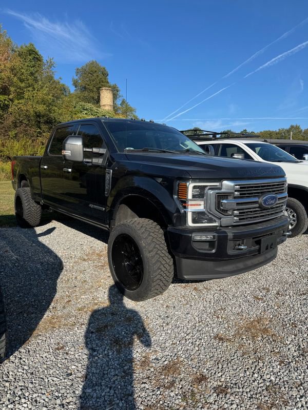 Used 2020 Ford F250 Limited image 2