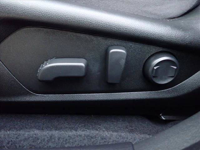 Used 2024 Subaru Crosstrek 2.0i Premium image 11