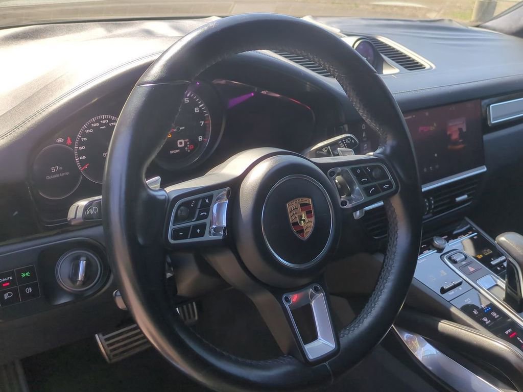 Used 2019 Porsche Cayenne Turbo AWD/4WD image 14