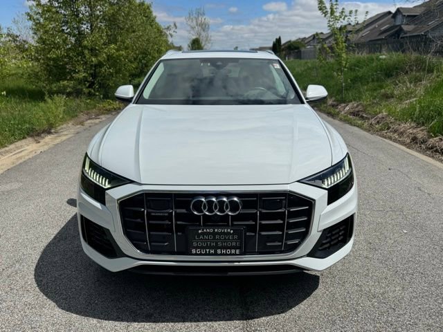 Used 2023 Audi Q8 Premium w/ Convenience Package AWD/4WD image 3