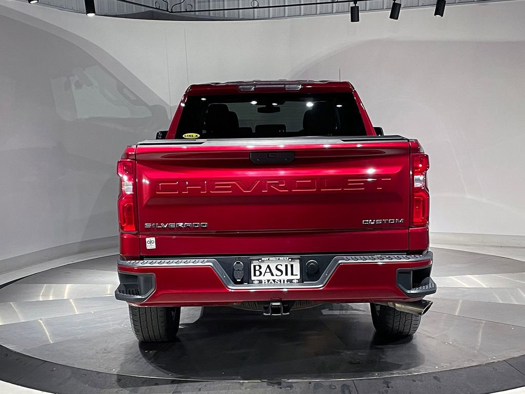 Used 2020 Chevrolet Silverado 1500 Custom w/ Custom Value Package image 13