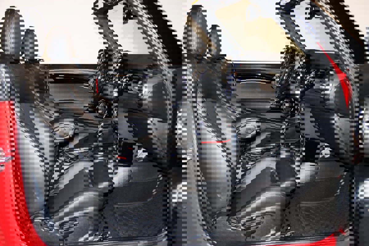 Used 2022 MINI Cooper John Cooper Works w/ Premium Package image 60