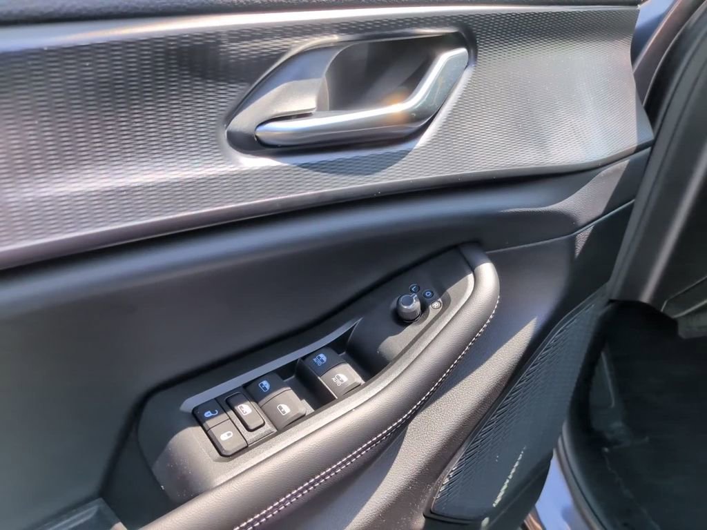New 2025 Jeep Grand Cherokee Laredo X w/ Luxury Tech Group I AWD/4WD image 19