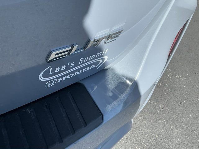 Used 2025 Honda Odyssey Elite image 7