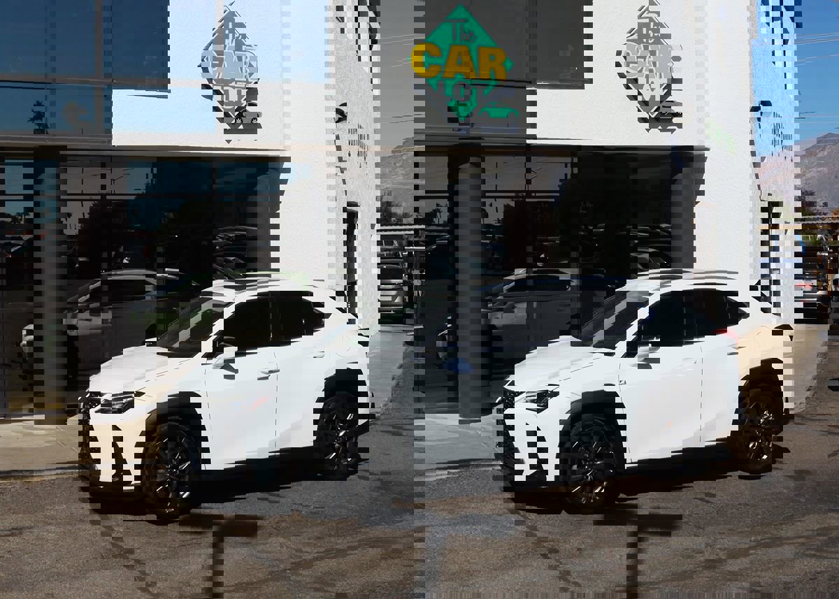 Used 2019 Lexus UX 200 F Sport w/ F Sport Premium Package image 7