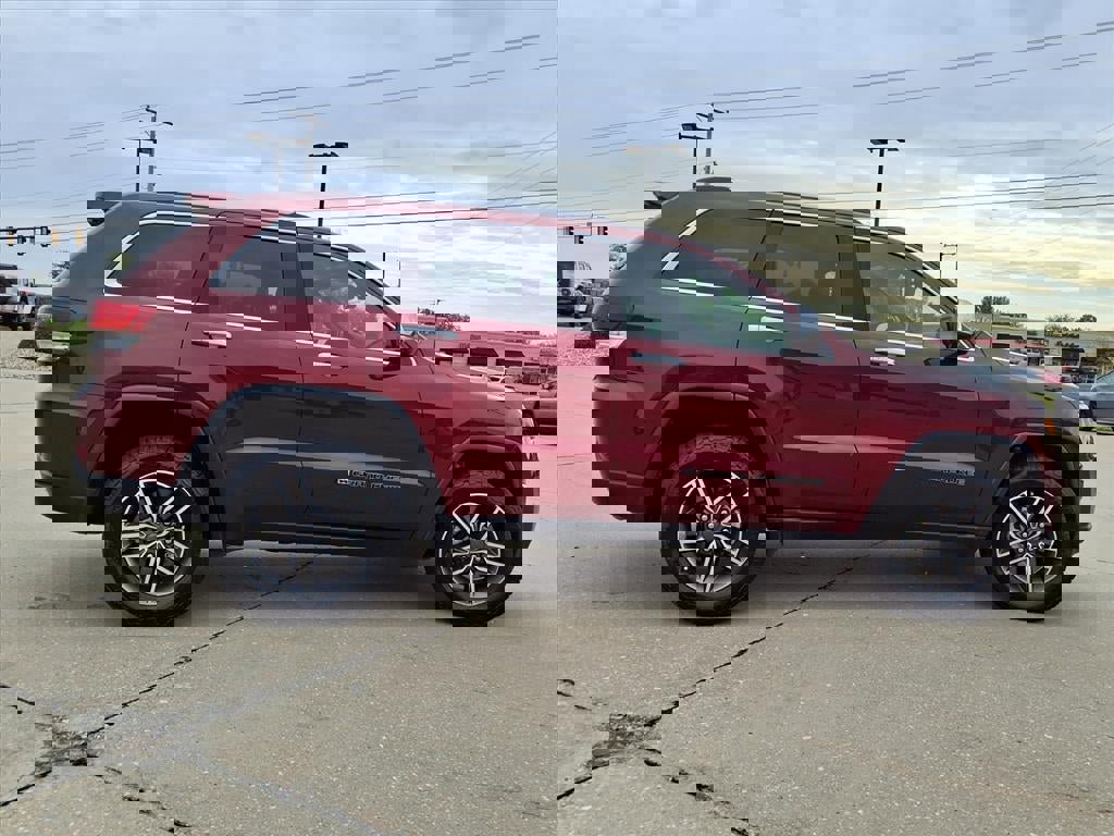 Certified 2022 Jeep Grand Cherokee Limited image 37