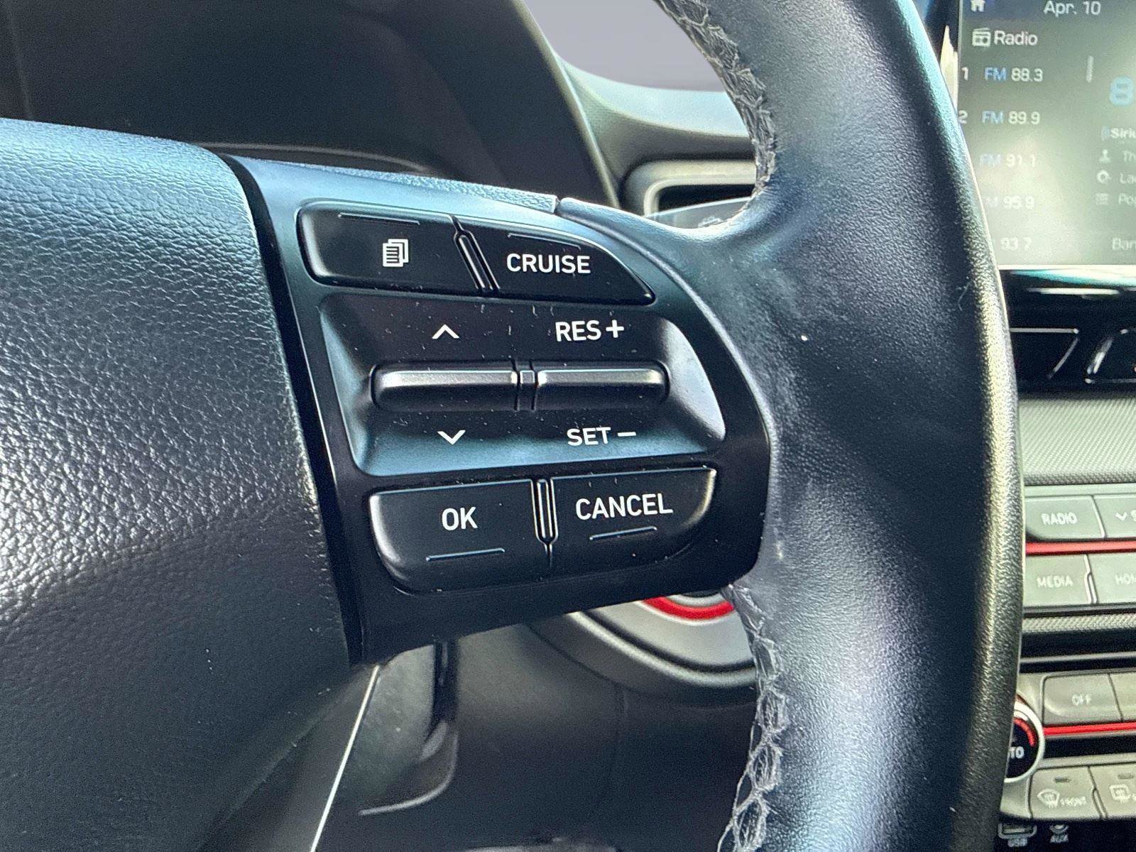 Used 2020 Hyundai Veloster 2.0 Premium image 22