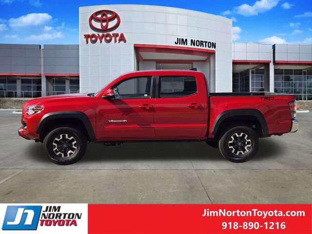 Used 2021 Toyota Tacoma TRD Off-Road image 5