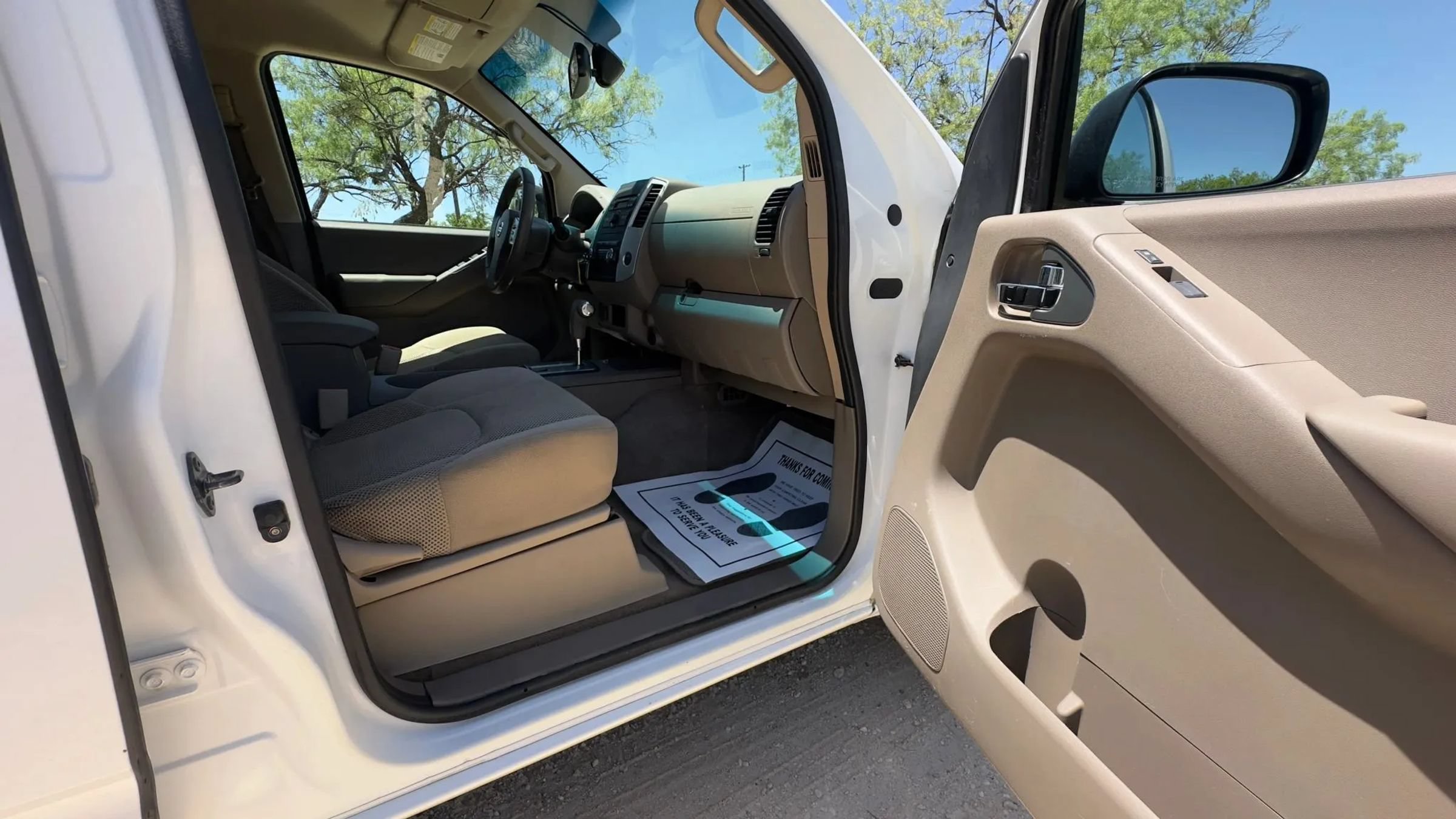 Used 2012 Nissan Frontier SV RWD image 22