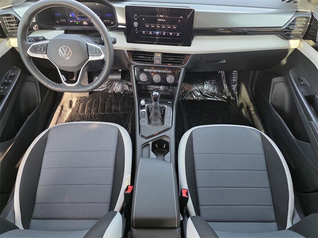 New 2025 Volkswagen Taos S image 18