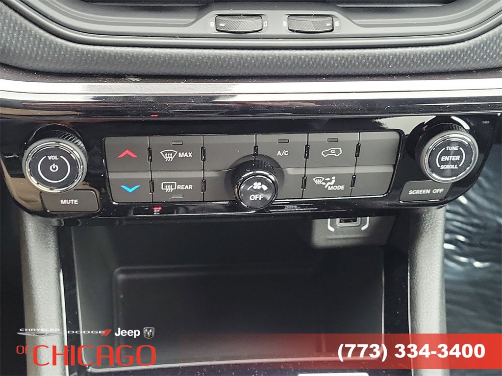 New 2026 Jeep Compass Latitude image 25