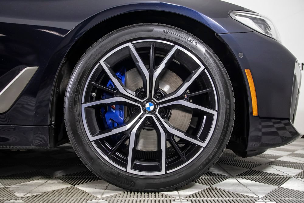 Used 2022 BMW M550i xDrive w/ Premium Package AWD/4WD image 43