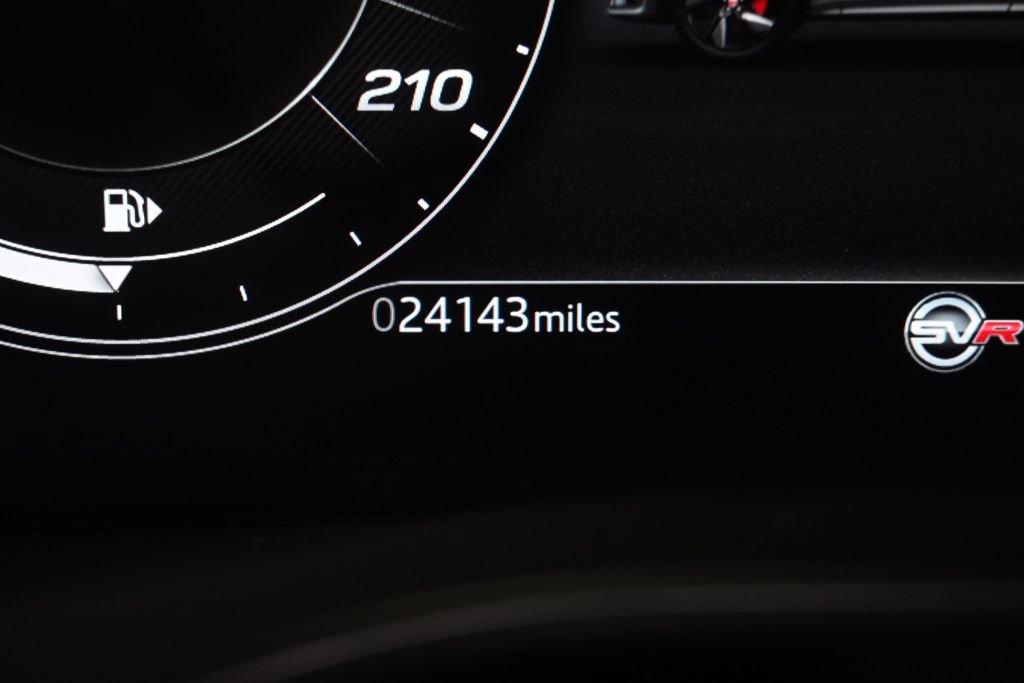 Used 2022 Jaguar F-PACE SVR AWD/4WD image 29