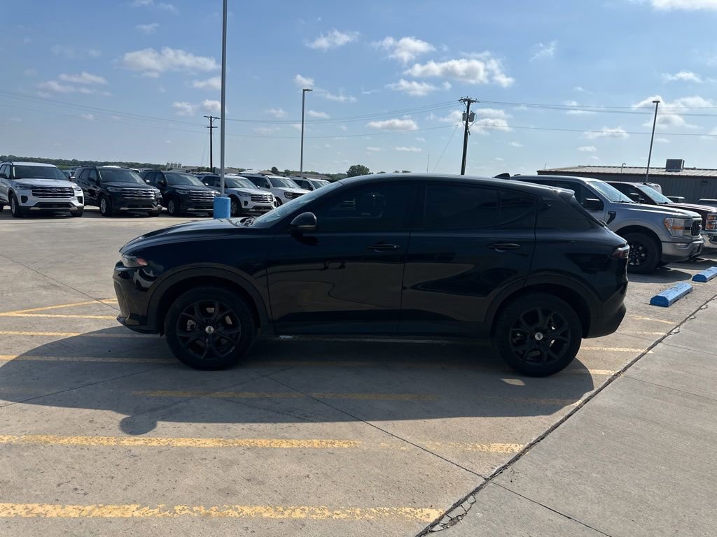 Used 2024 Dodge Hornet GT w/ GT Blacktop Package AWD/4WD image 4