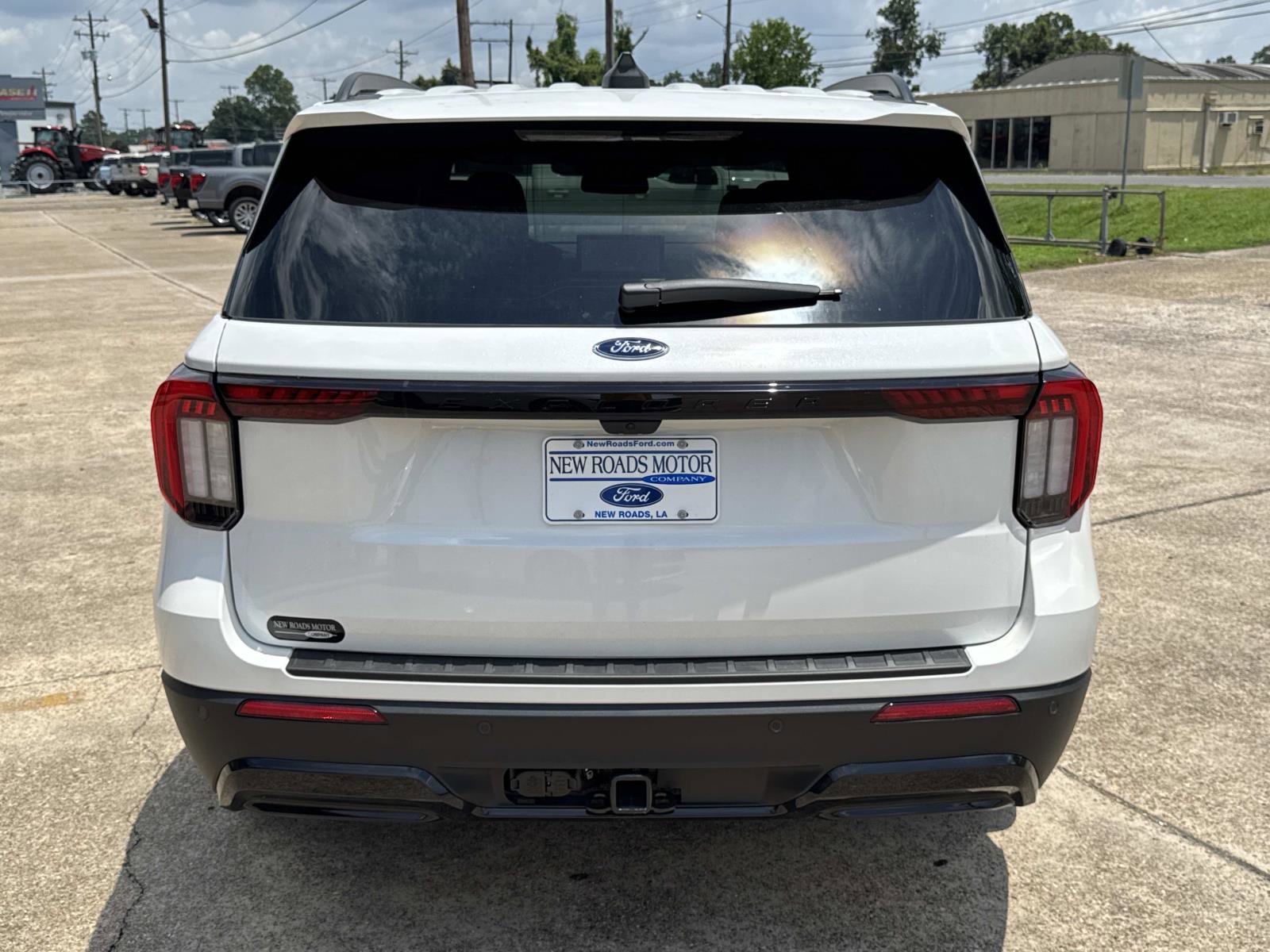 New 2025 Ford Explorer ST-Line w/ Premium Package image 5