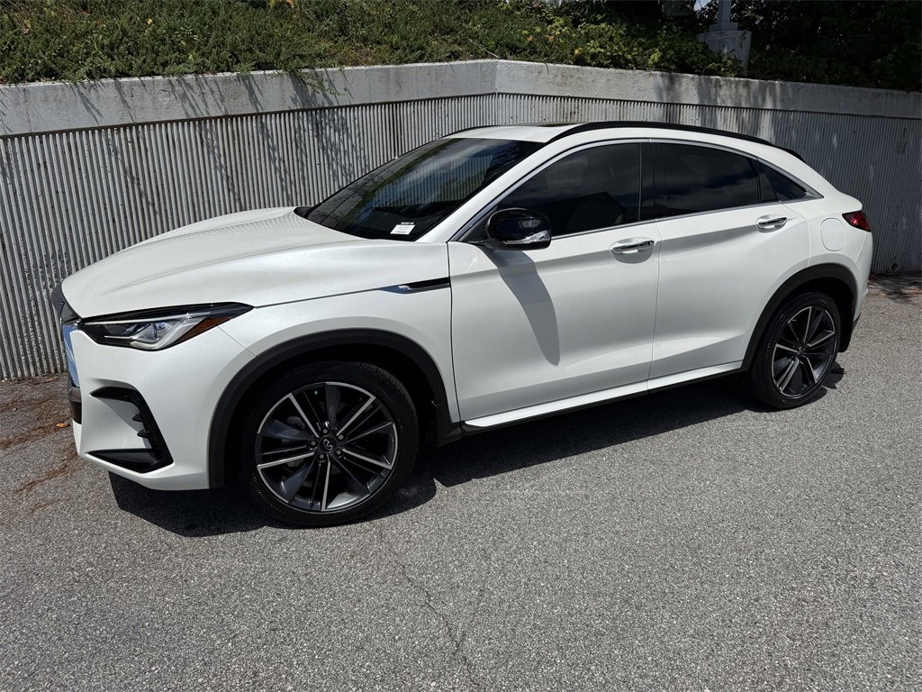 New 2025 INFINITI QX55 Luxe w/ Cargo Package image 2