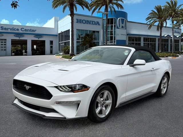 Used 2019 Ford Mustang Convertible RWD image 4