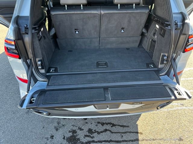 Used 2024 BMW X7 xDrive40i w/ M Sport Package image 19