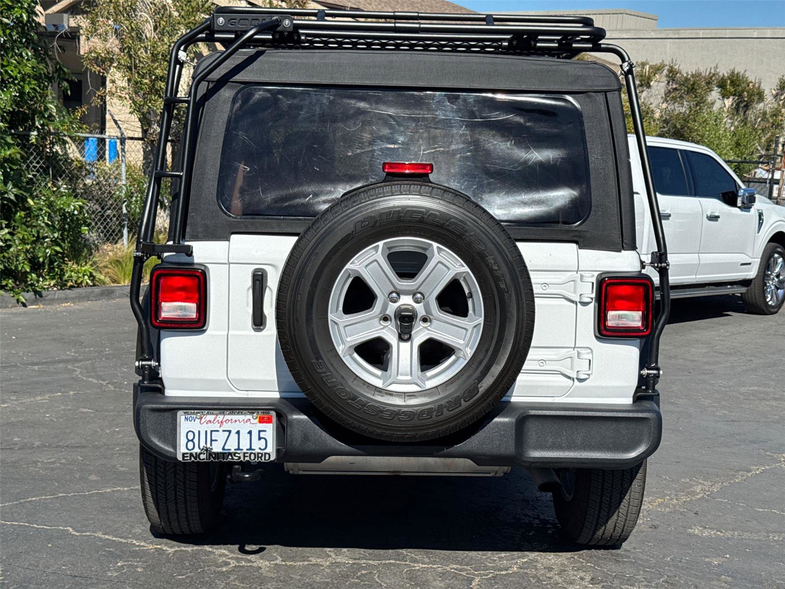 Used 2021 Jeep Wrangler Sport S image 12