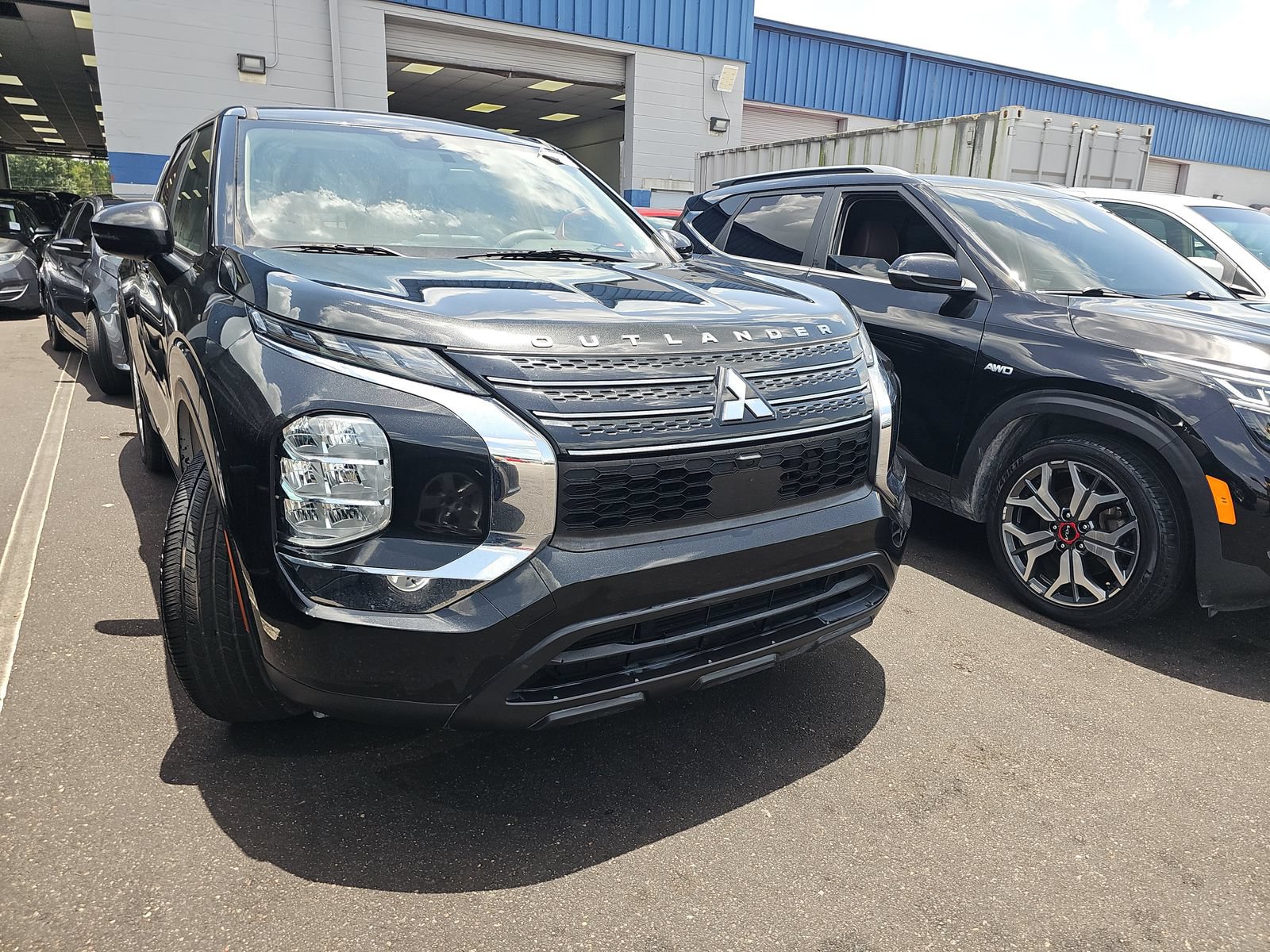 Used 2022 Mitsubishi Outlander ES FWD image 4
