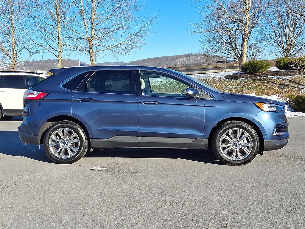 Used 2019 Ford Edge Titanium w/ Equipment Group 301A image 10