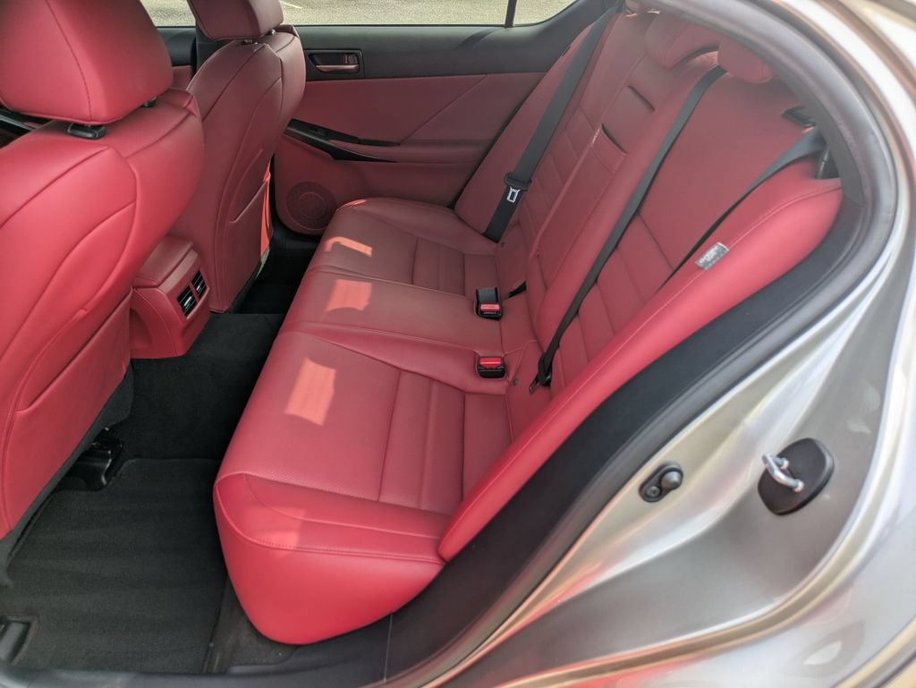 Used 2023 Lexus IS 350 F Sport RWD image 17