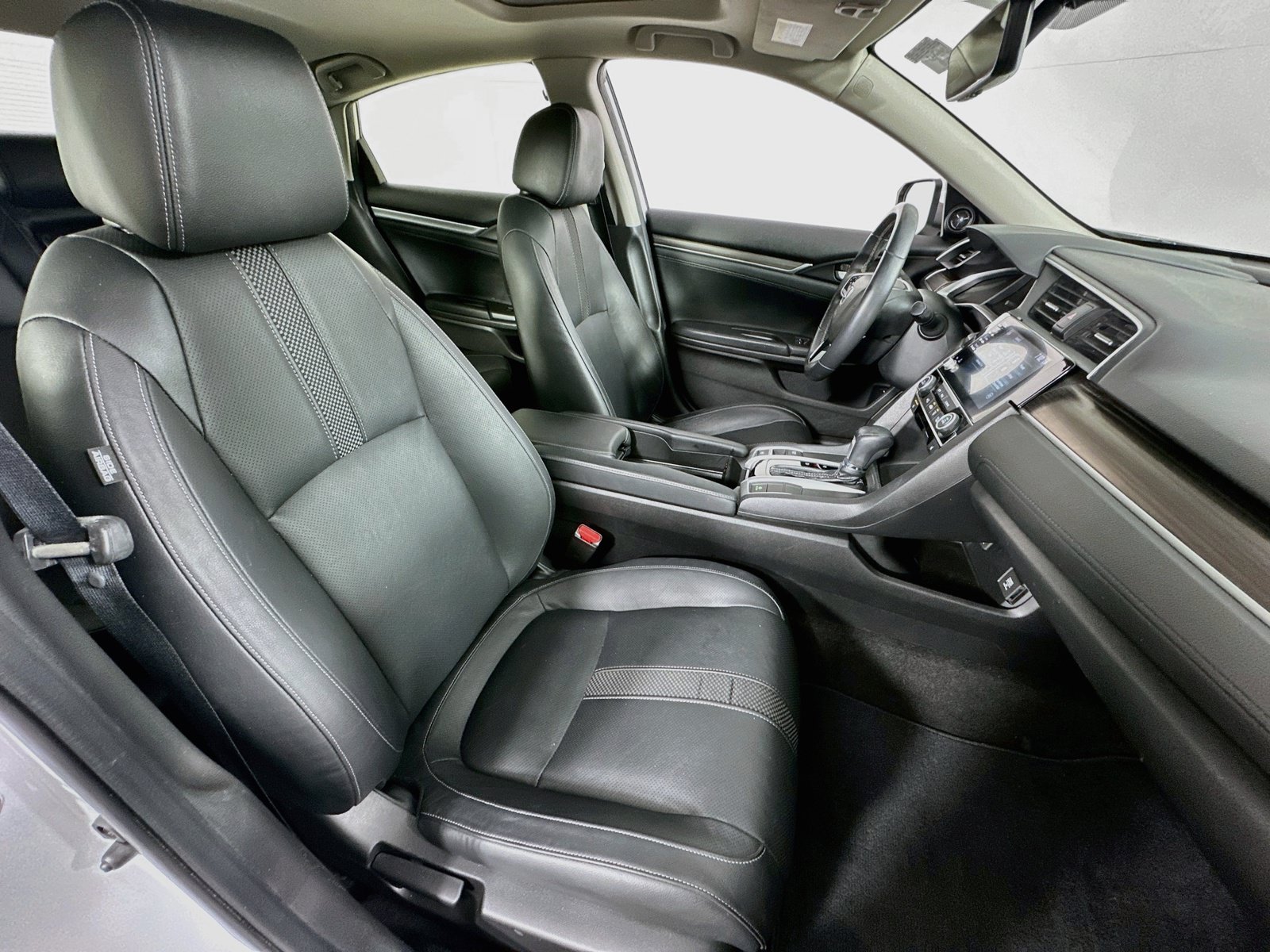 Used 2019 Honda Civic EX-L image 27