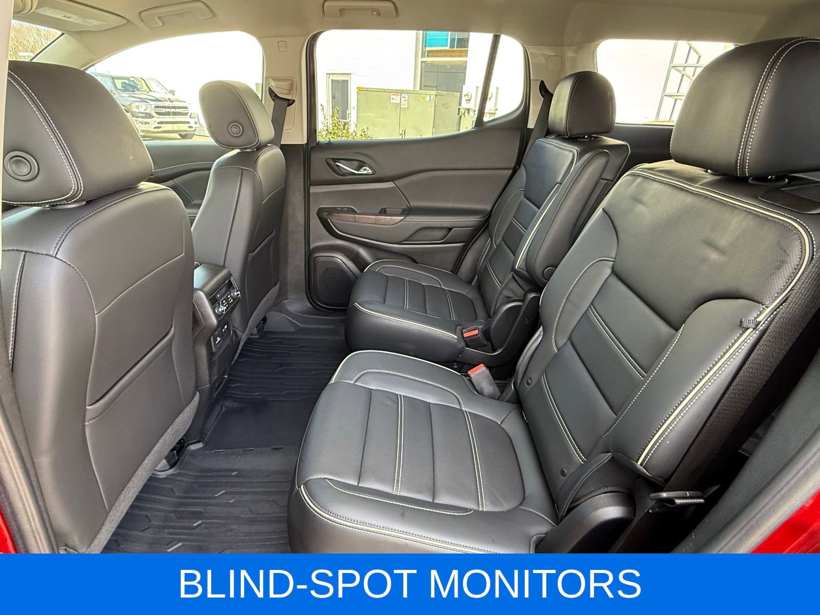 Used 2023 GMC Acadia Denali image 21