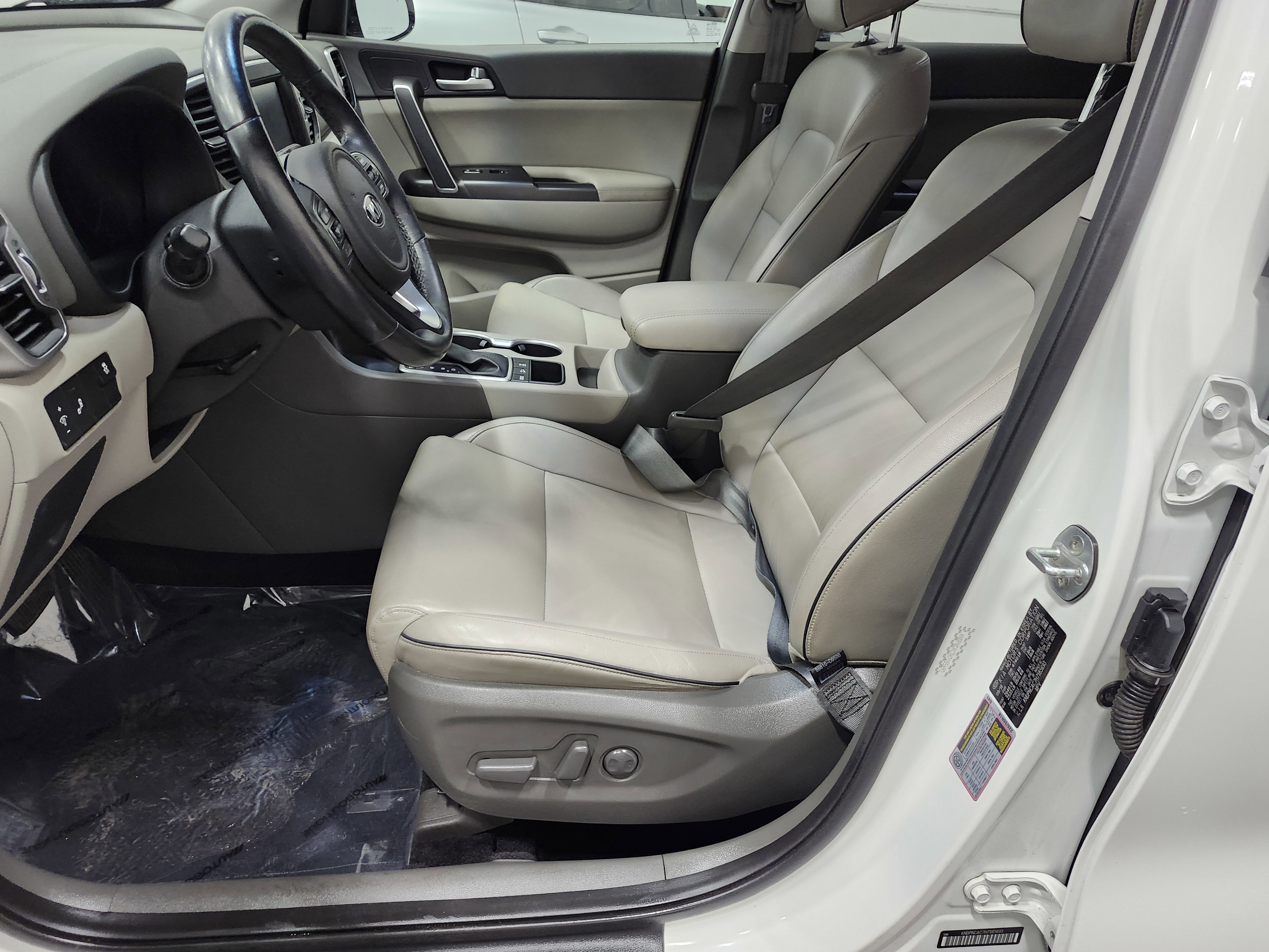 Used 2017 Kia Sportage EX w/ EX Premium Package image 26