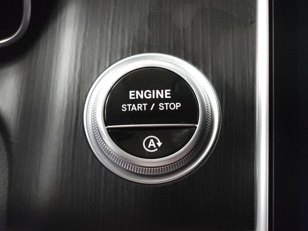 Used 2024 Mercedes-Benz S 500 4MATIC w/ AMG Line image 16