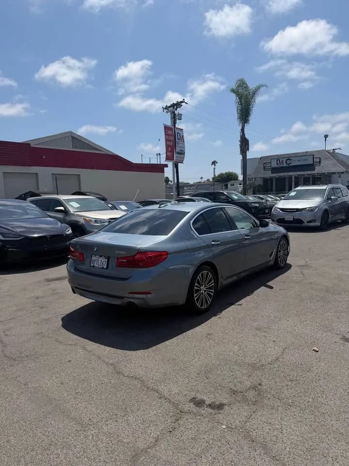 Used 2018 BMW 530i RWD image 4