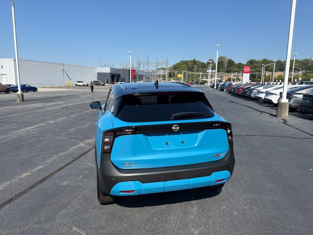 New 2026 Nissan Kicks SR FWD image 6