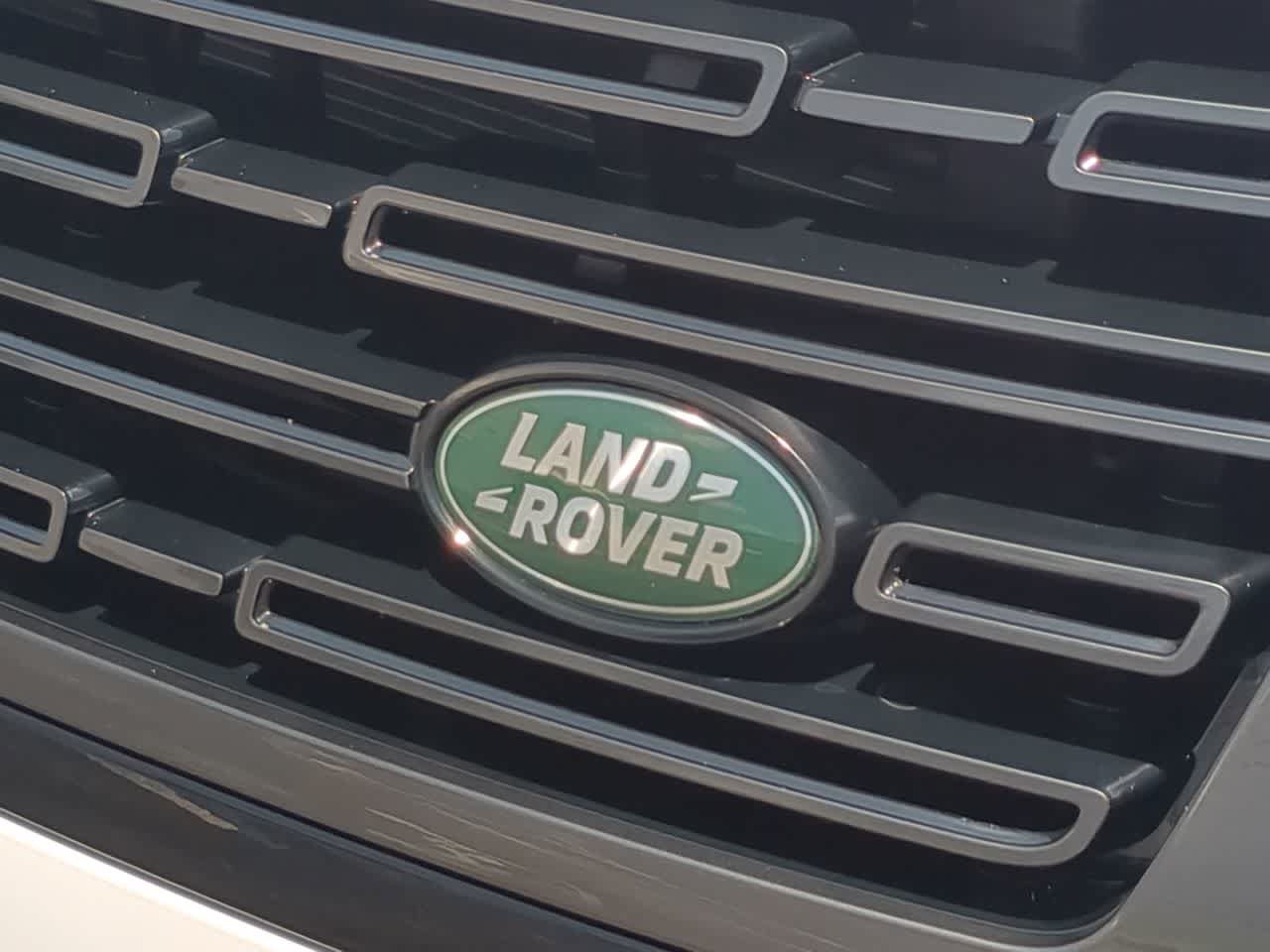 Used 2026 Land Rover Range Rover Long Wheelbase SE AWD/4WD image 12
