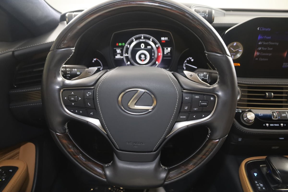 Used 2022 Lexus LS 500 AWD w/ Interior Upgrade Package image 37
