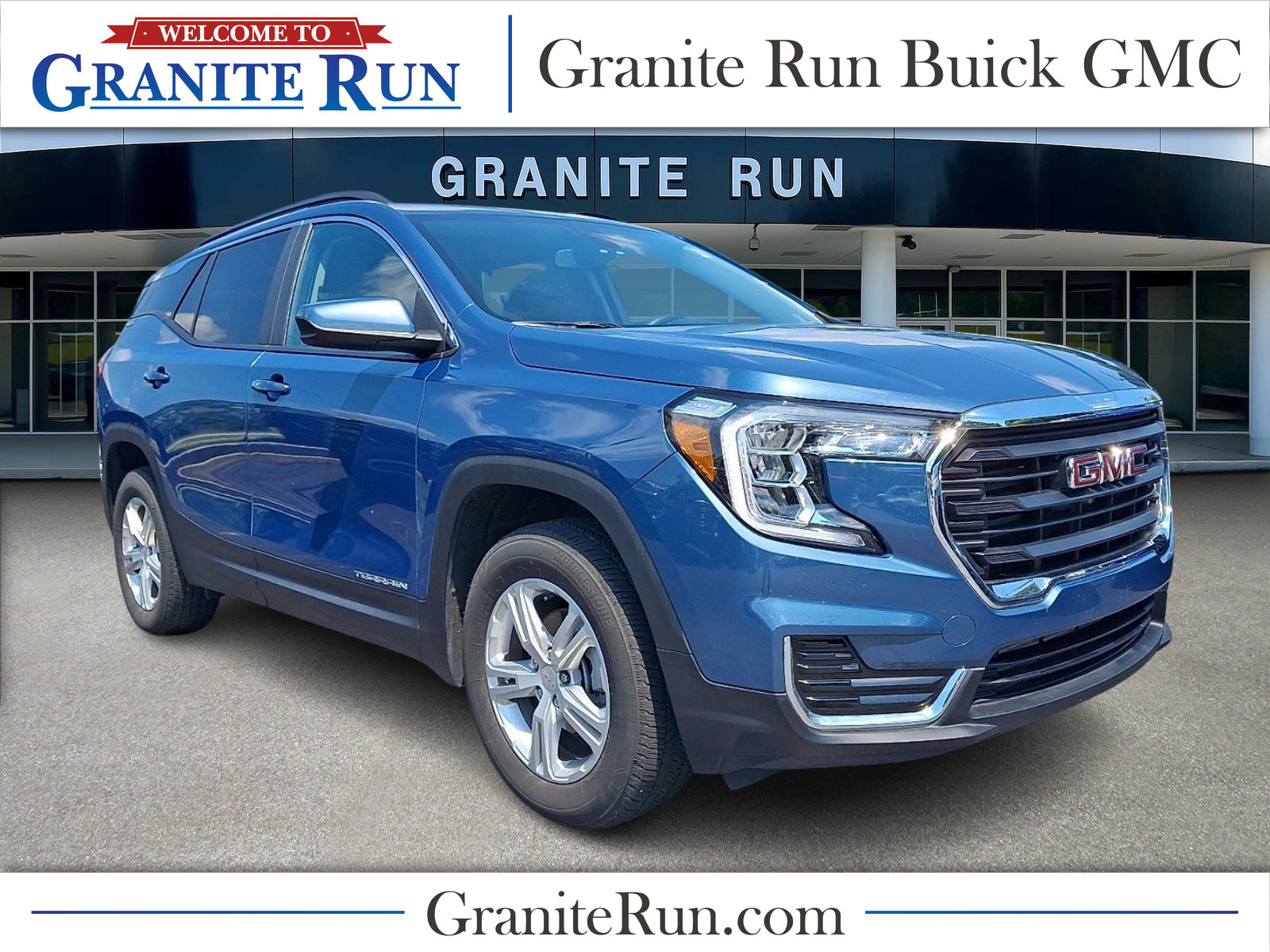 Used 2024 GMC Terrain SLE w/ Driver Convenience Package